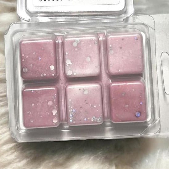 (TikTok Scents) Soy Wax Melt Clamshell (3oz) - 100+ Scents Available!