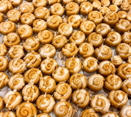 Iced Cinnamon Rolls Wax Melt Bakery Bites (Boxed)