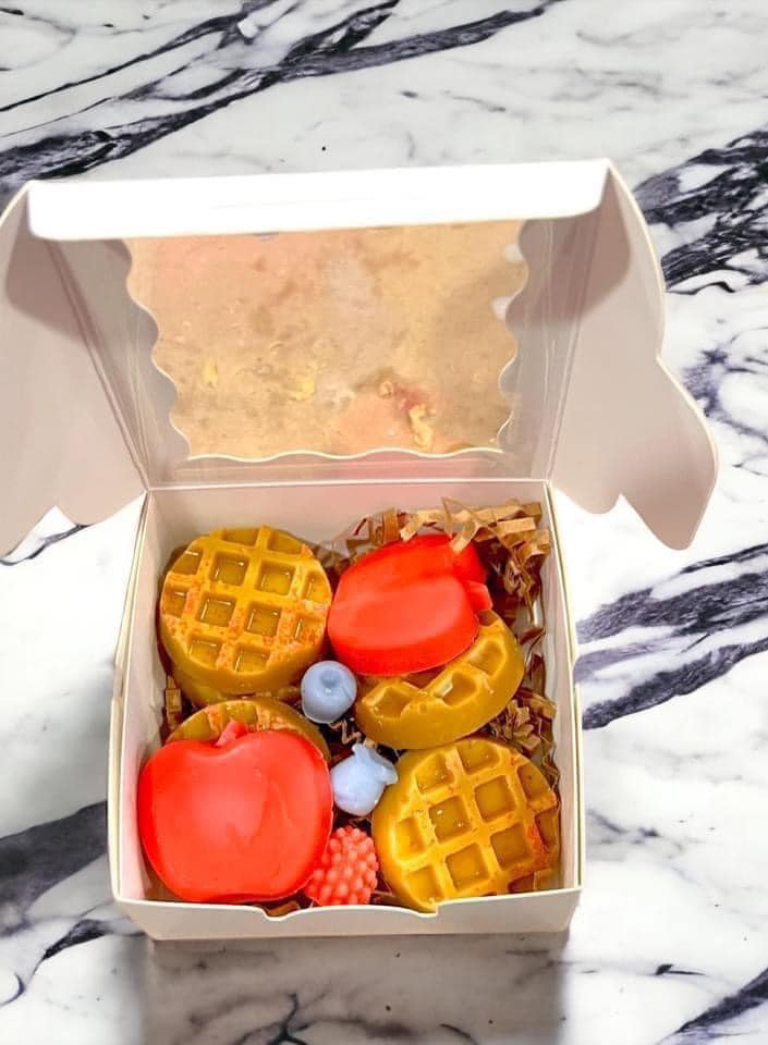 Apple Berry Waffle Wax Melt Bakery Bites (Boxed)