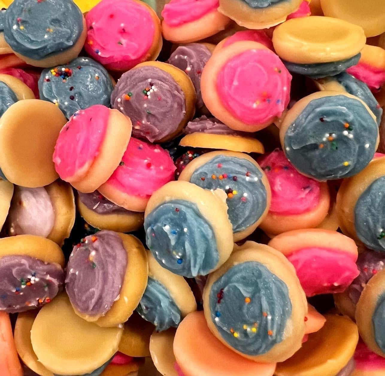 Frosted Sugar Cookies Shaped Wax Melt Bakery Bites (Boxed)